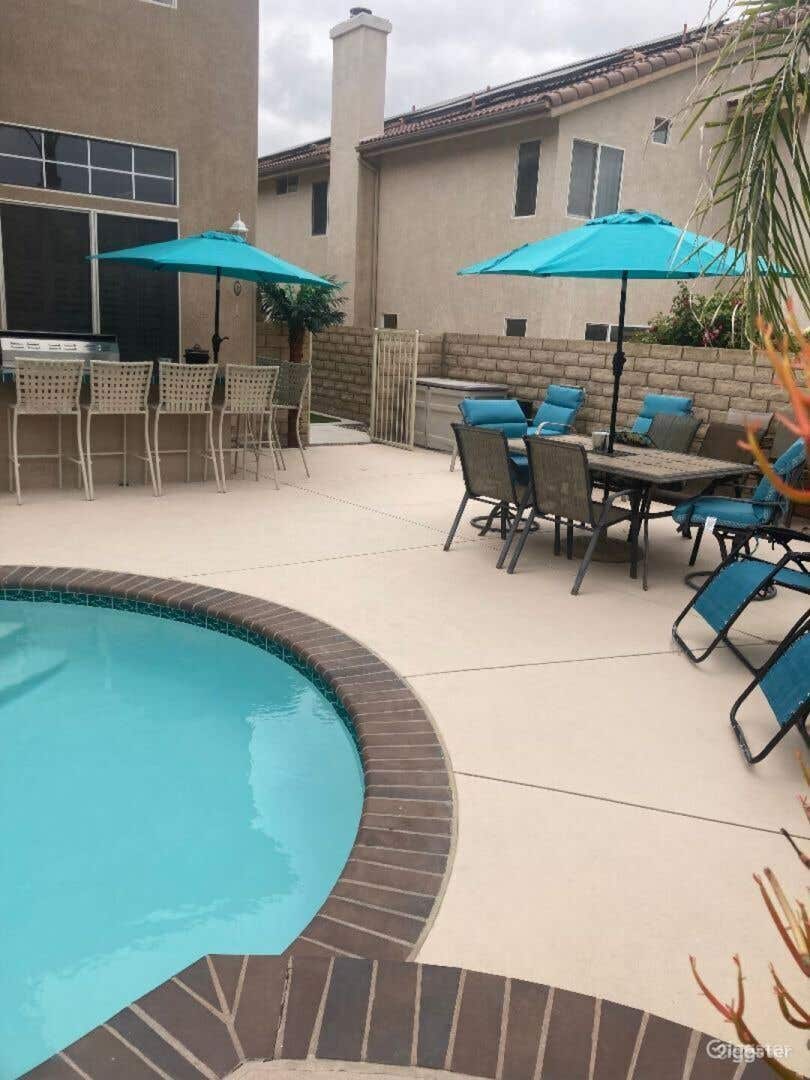 Curves of Tranquility Pool Photo 3