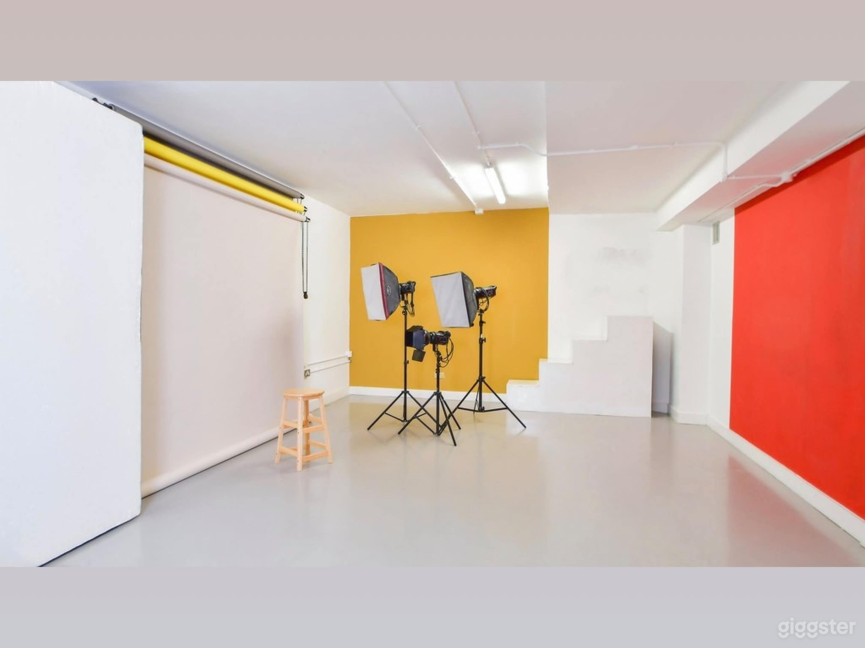 Photography Studio in Euston London Photo 1