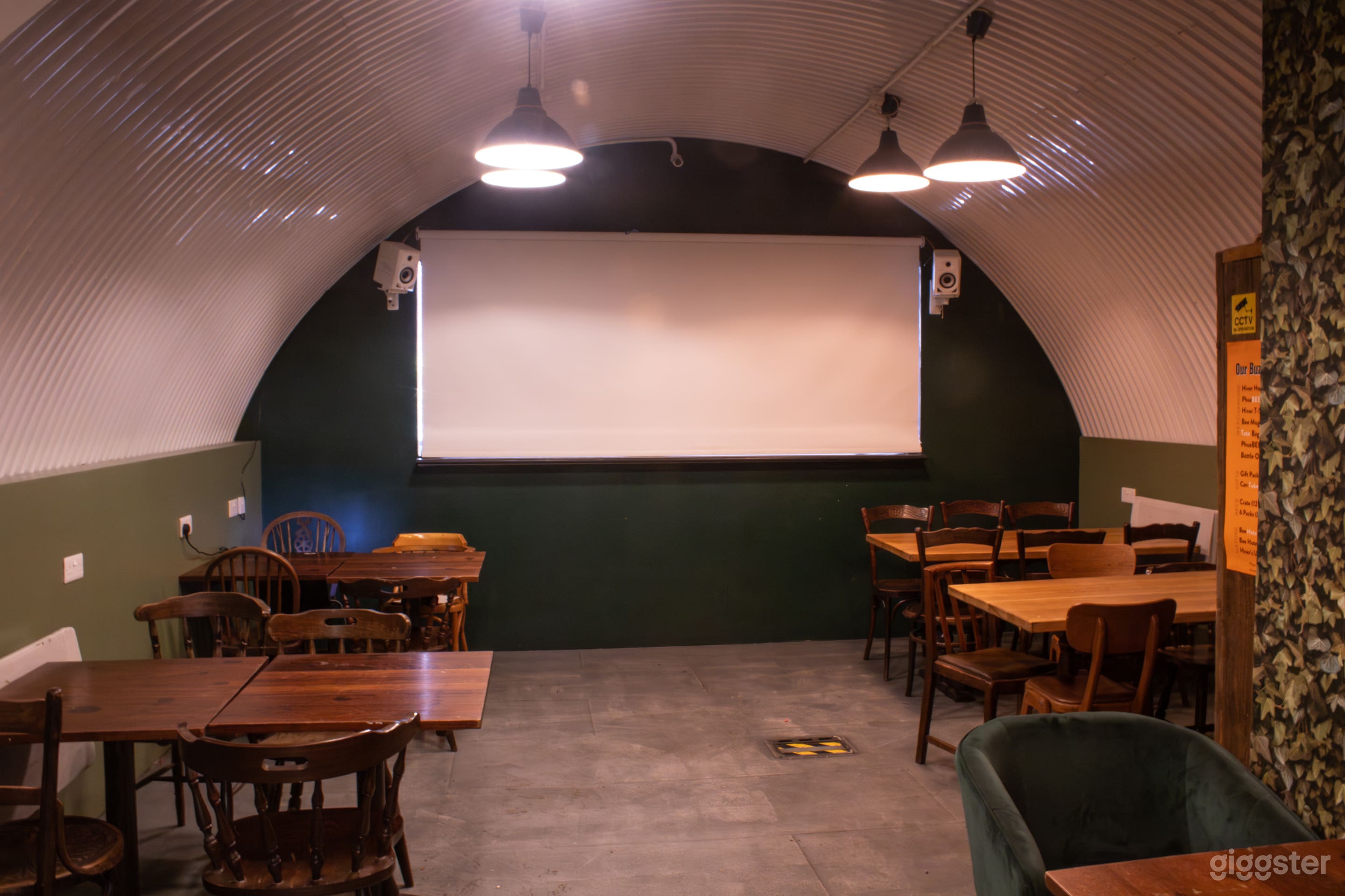 Private Room in Railway Arch with Karaoke Photo 2
