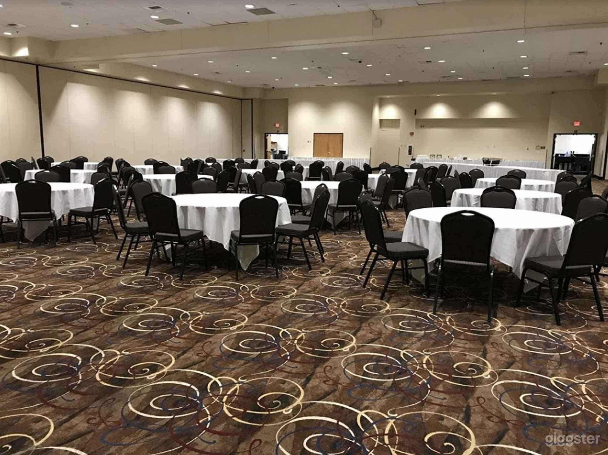 Fantastic Hotel Event Space in Lincoln  Photo 4