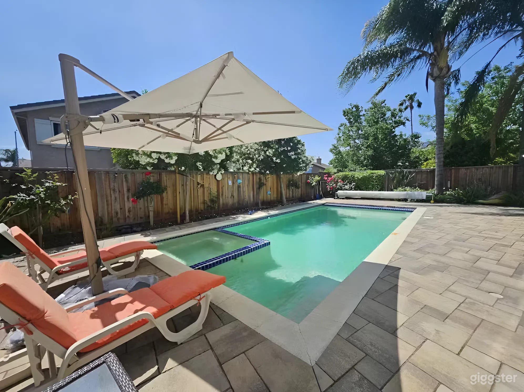 Brentwood Pool Party with Jacuzzi, BBQ Island Photo 1