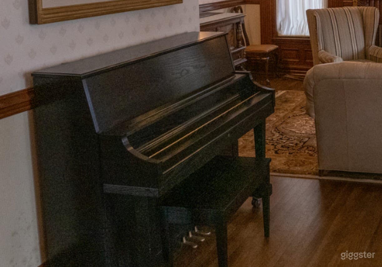 The Reading Room in Kalamazoo Photo 3