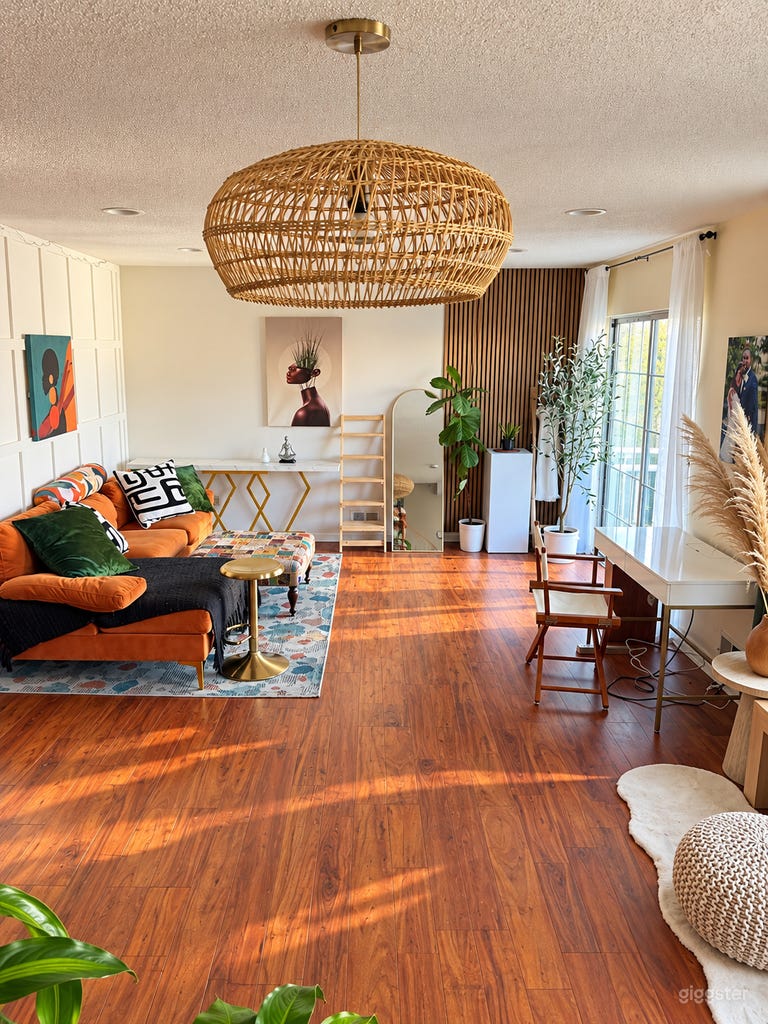  Eclectic Photo Studio near Downtown Newark 