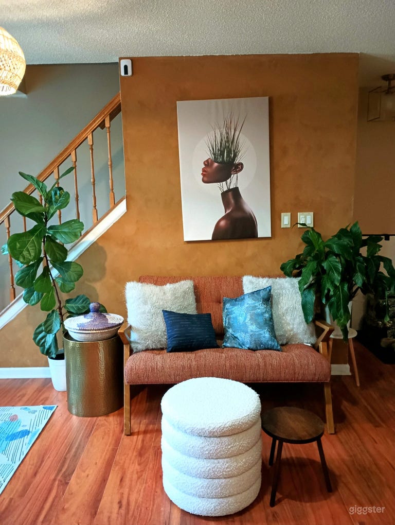  Eclectic Photo Studio near Downtown Newark 