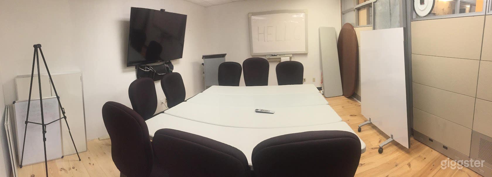Private Meeting Space in Seattle Photo 3