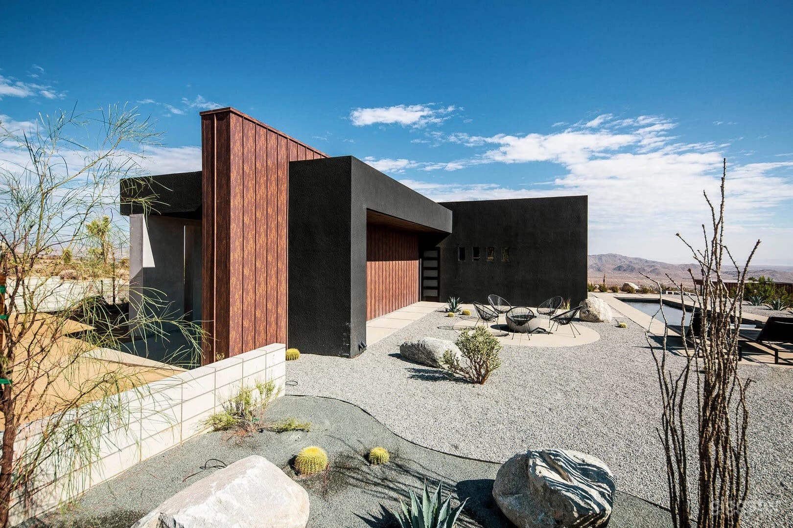 The Coza | Modern Retreat w Pool + Spa Photo 4