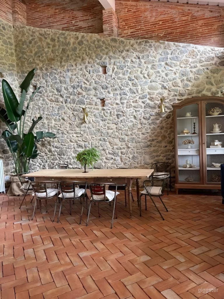 Impresionante villa histórica con taller en Cantabria 