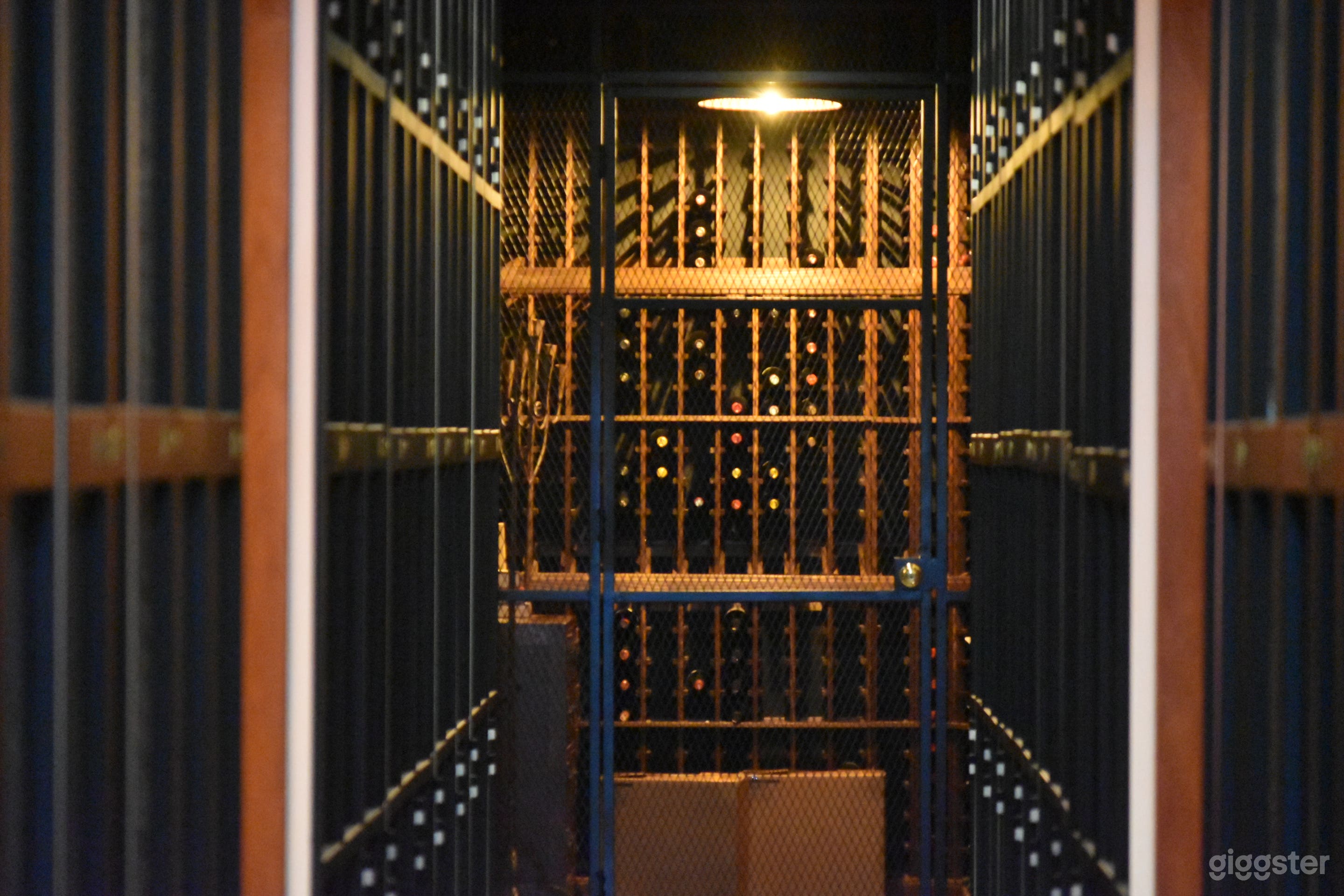 Beverly Hills Wine-Focused Luxury Photo 4