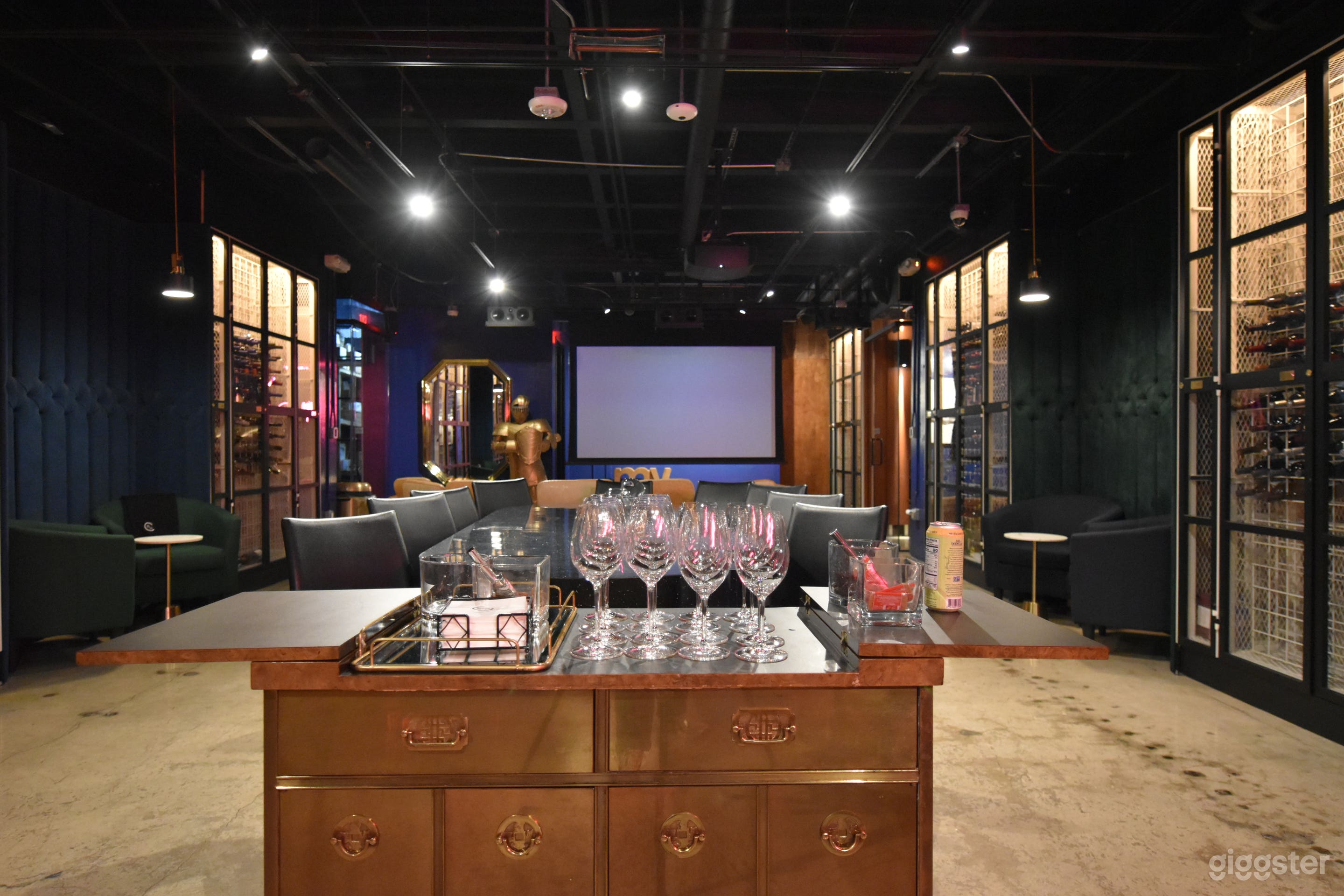 Beverly Hills Wine-Focused Luxury Photo 2