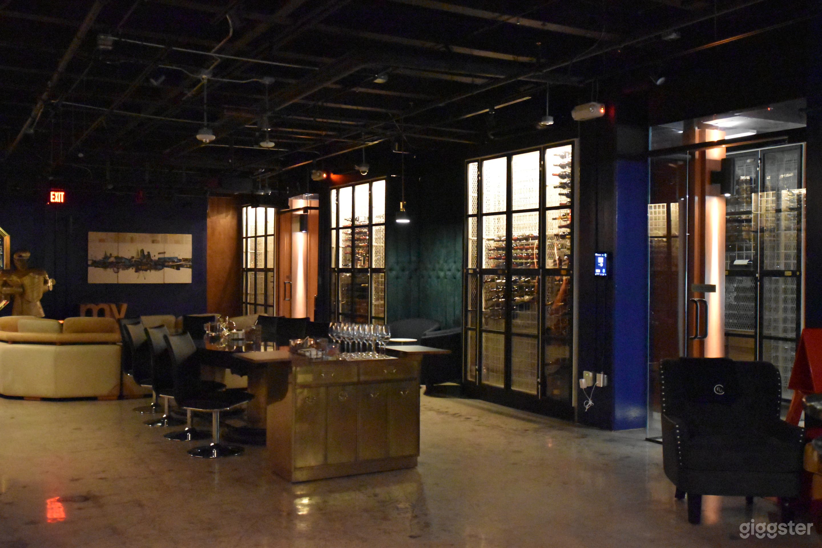 Beverly Hills Wine-Focused Luxury Photo 1