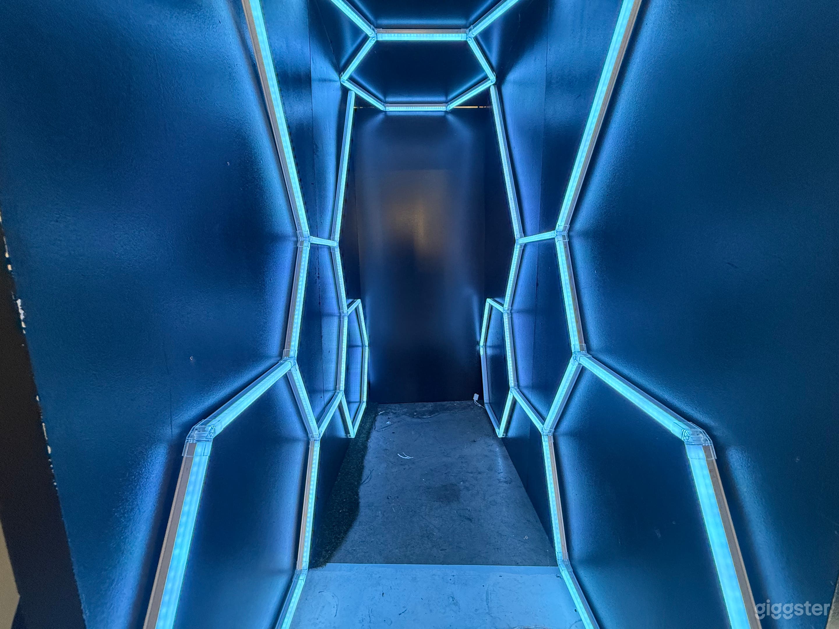 Custom Film Sets Photo 3