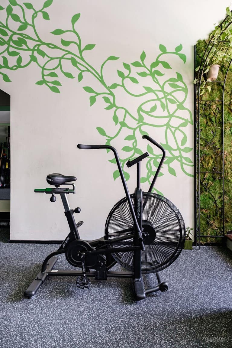  Clean, Private, and Versatile Fitness Studio 