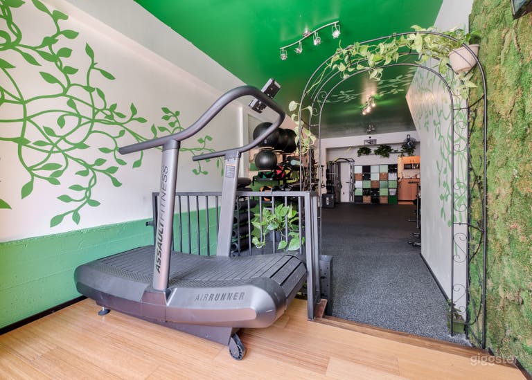  Clean, Private, and Versatile Fitness Studio 