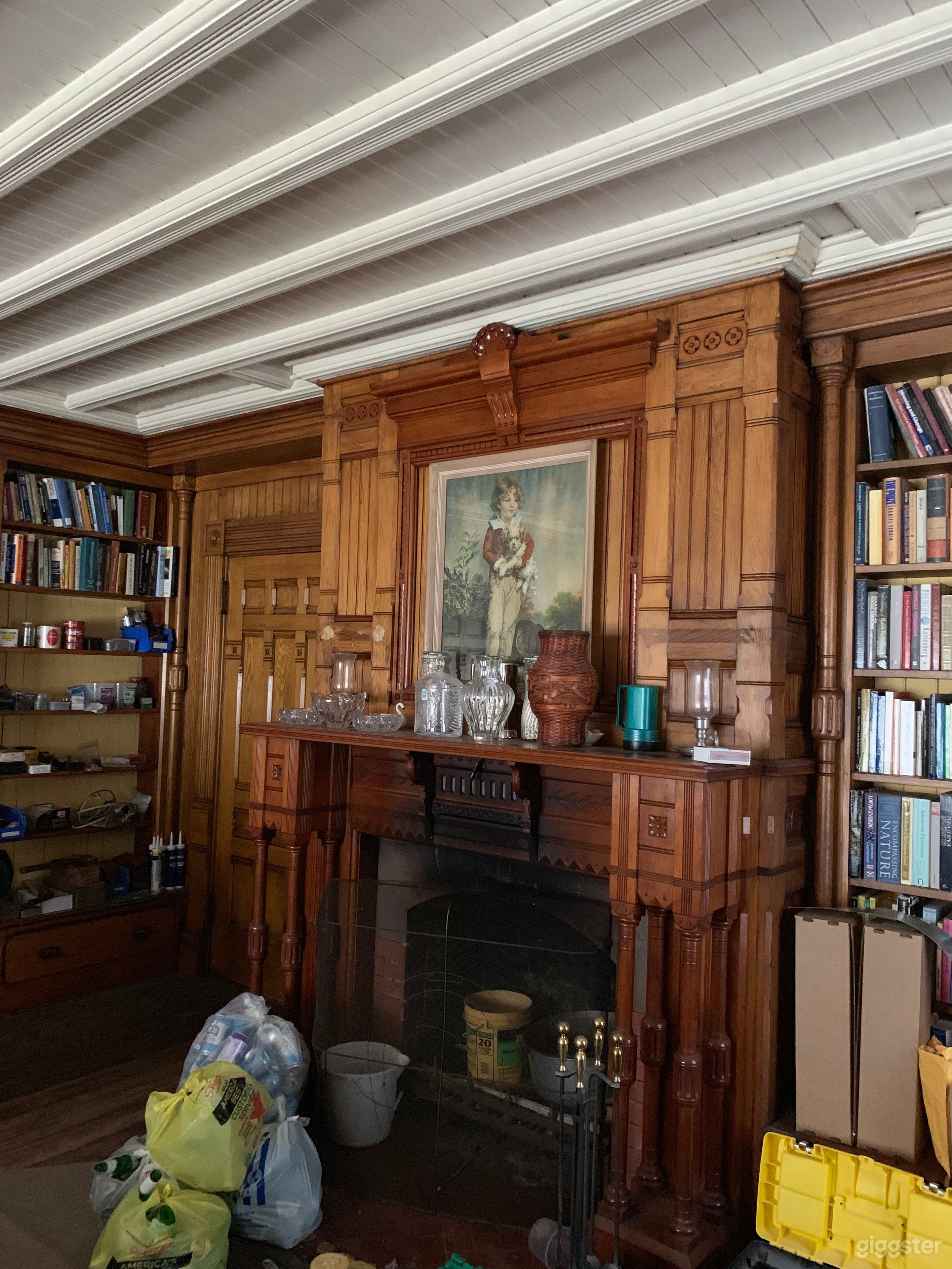 Great Spooky Spacious House Photo 4