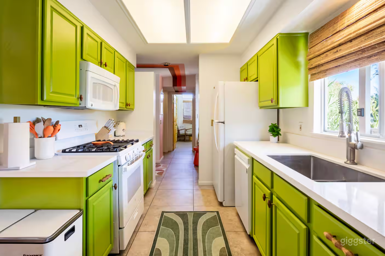  A vibrant Palm Springs retreat 