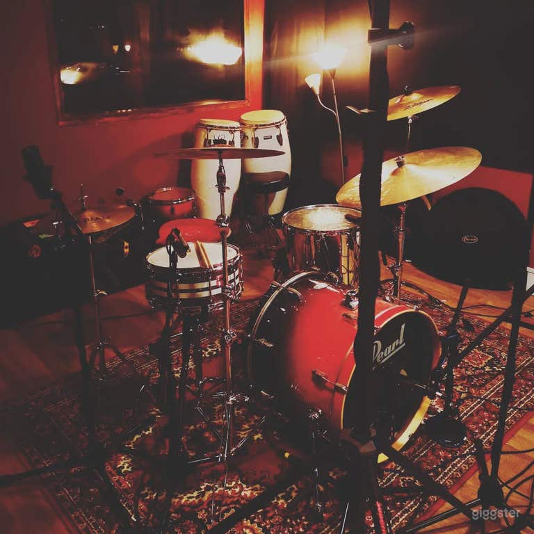  Bespoke Recording Studio in Belfast 