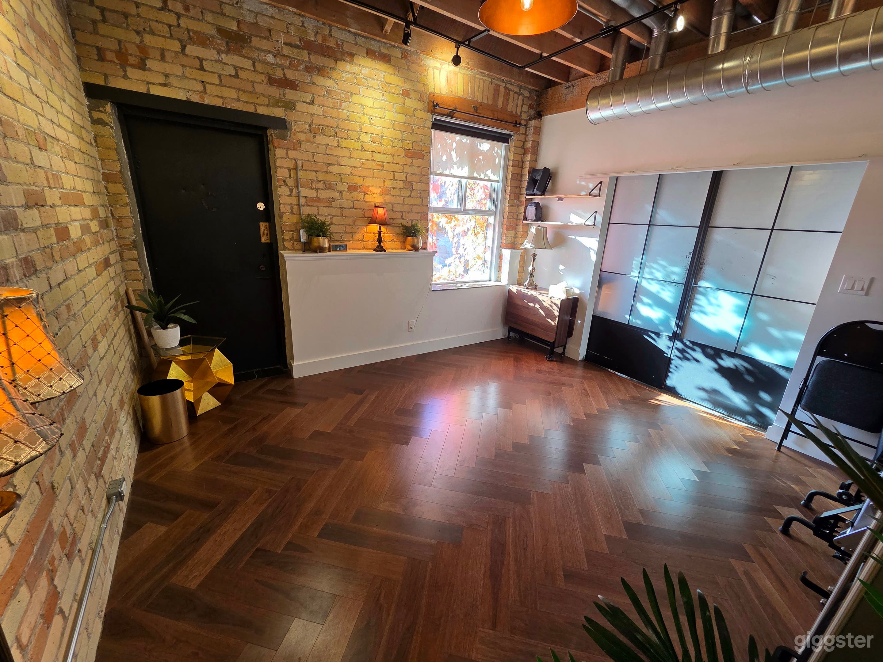 Yoga studio, dance space, private photo studio Photo 1