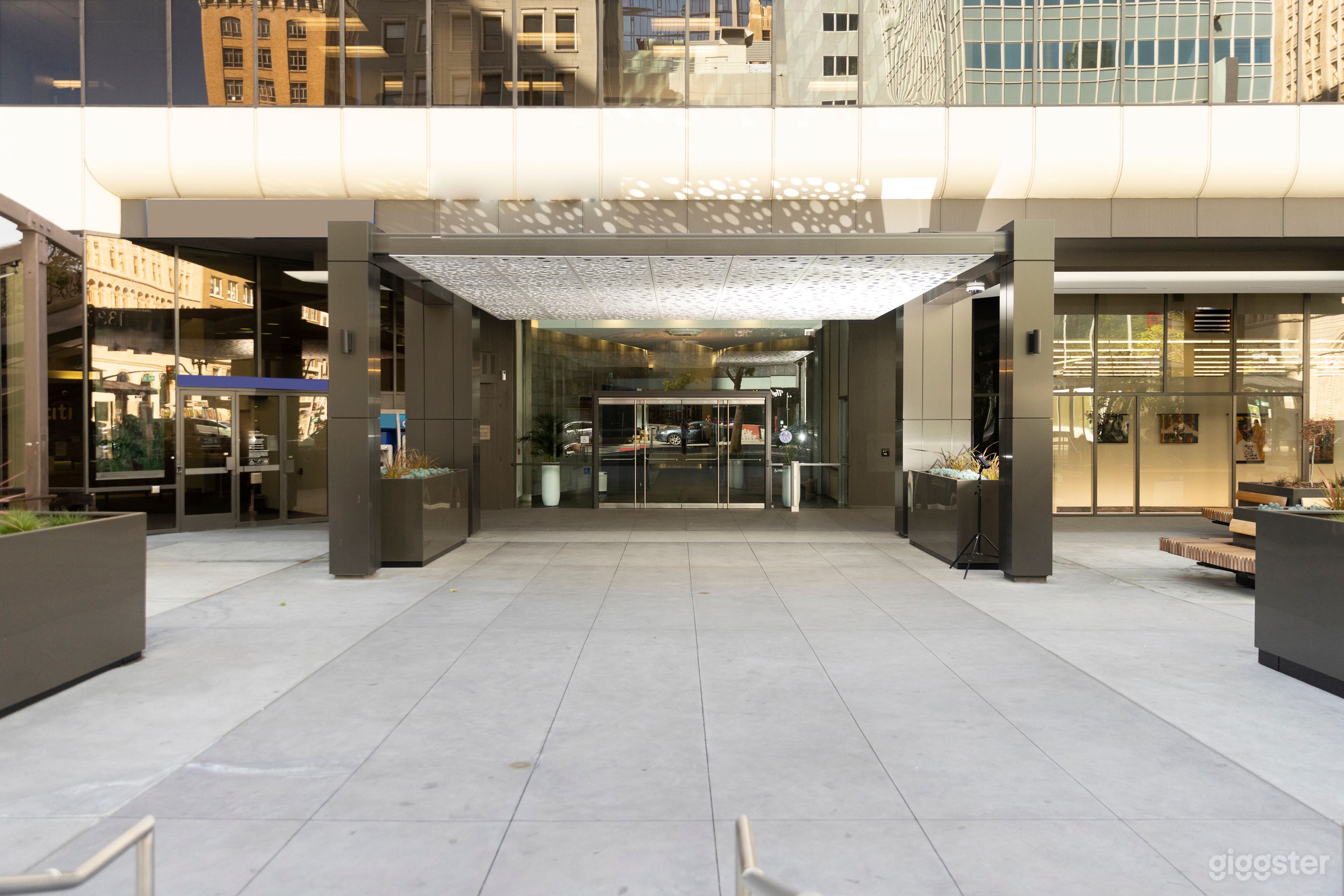 Corporate Building In Oakland Photo 1