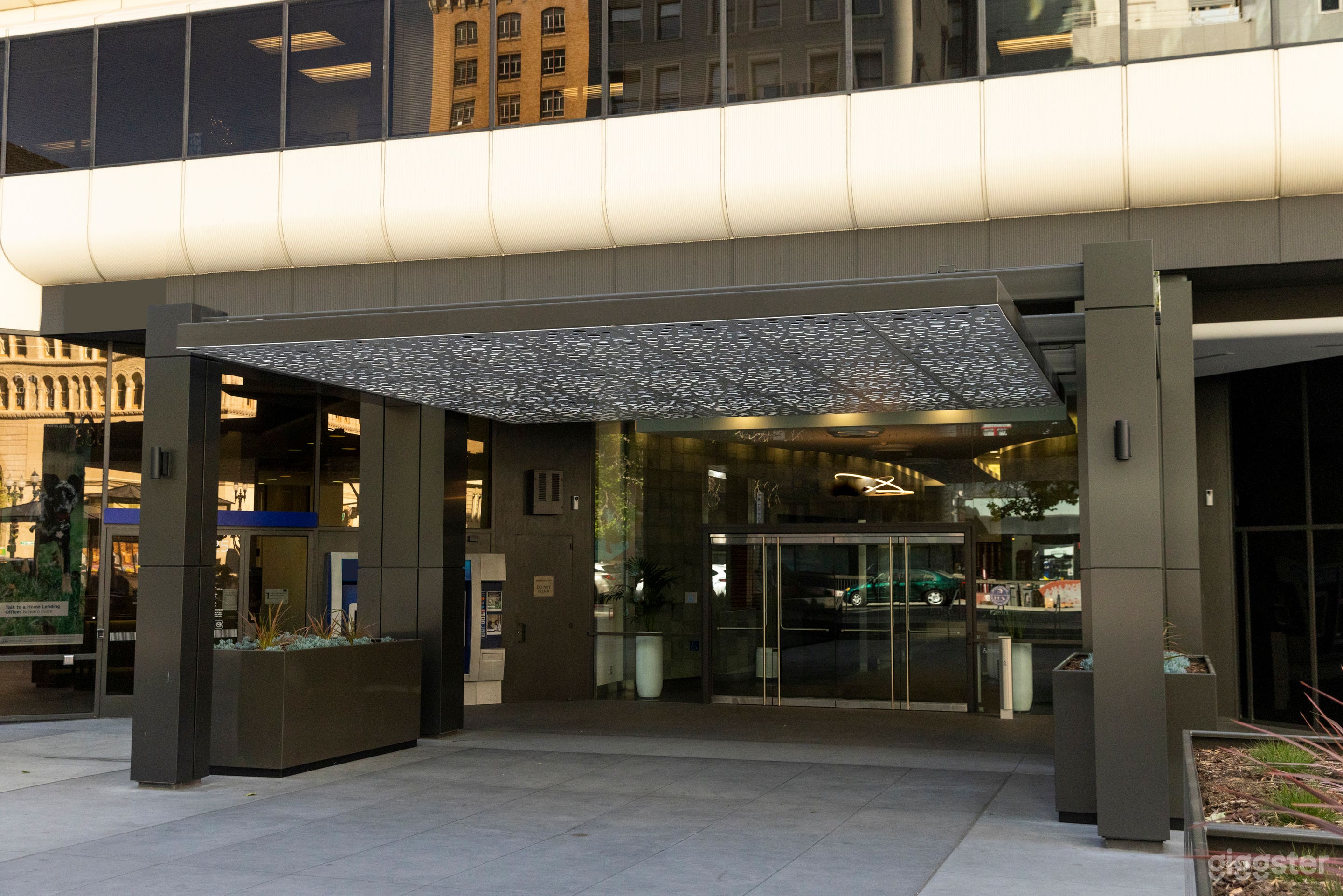 Corporate Building In Oakland Photo 3