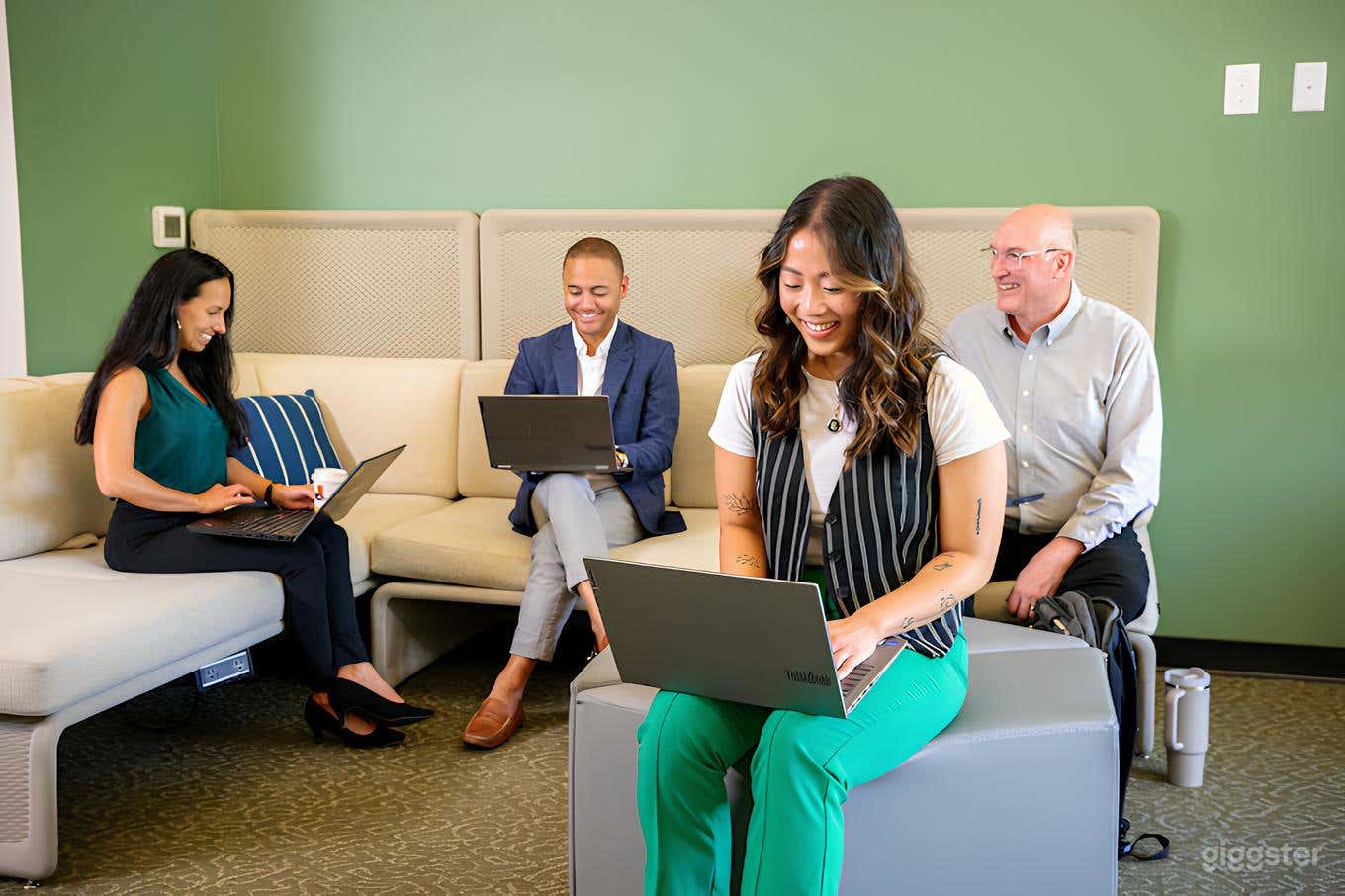 The Curie Meeting Room at Forest Cove Photo 4