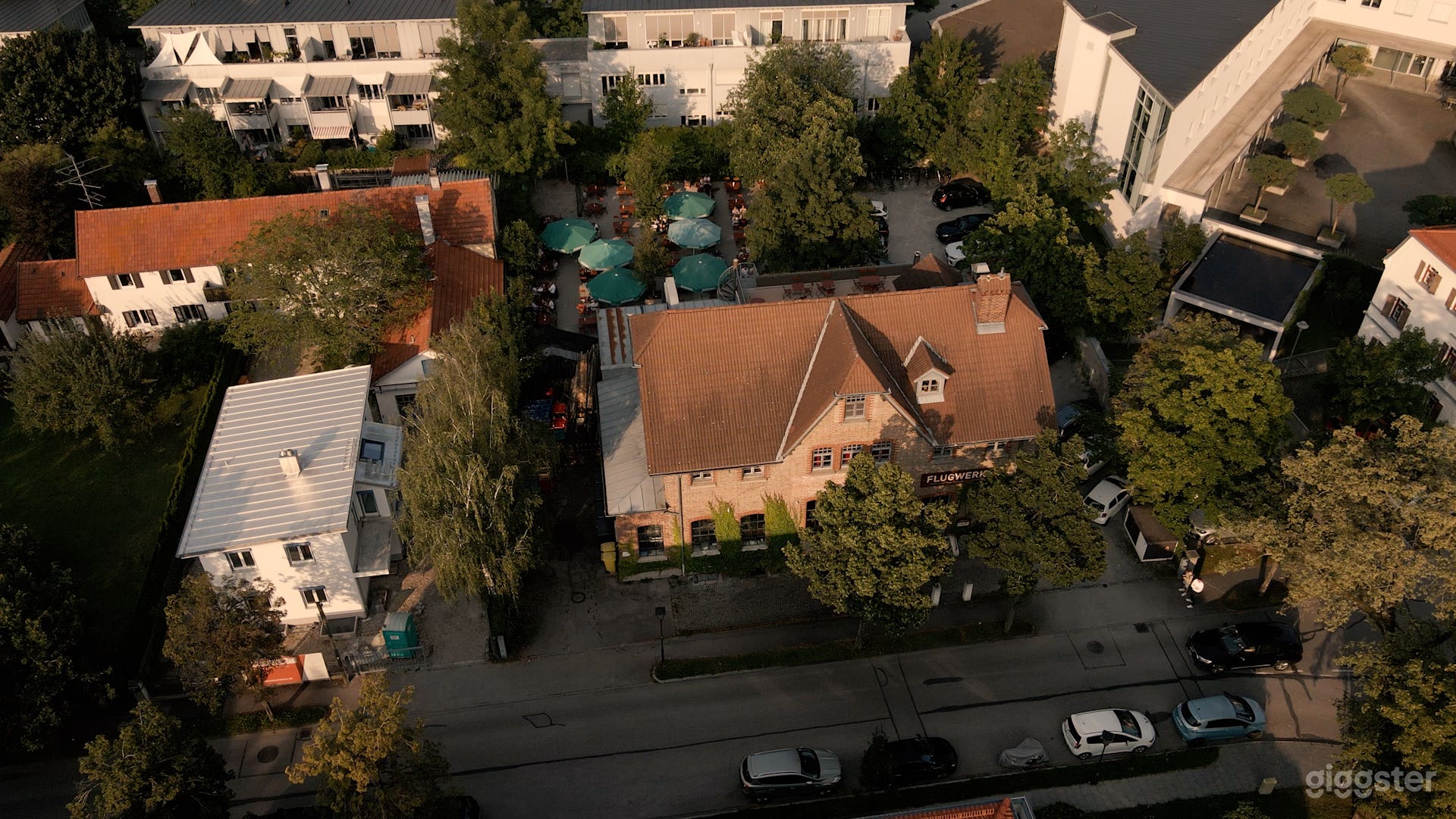  130 Jahre Altes Brauereirestaurant – Gesamter Bereich Photo 2