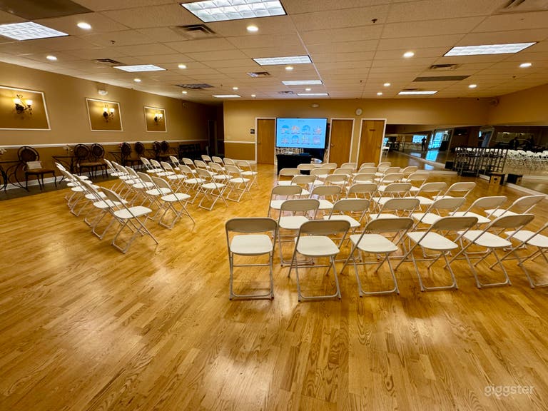  Espacio abierto y espacioso para eventos lleno de elegancia 
