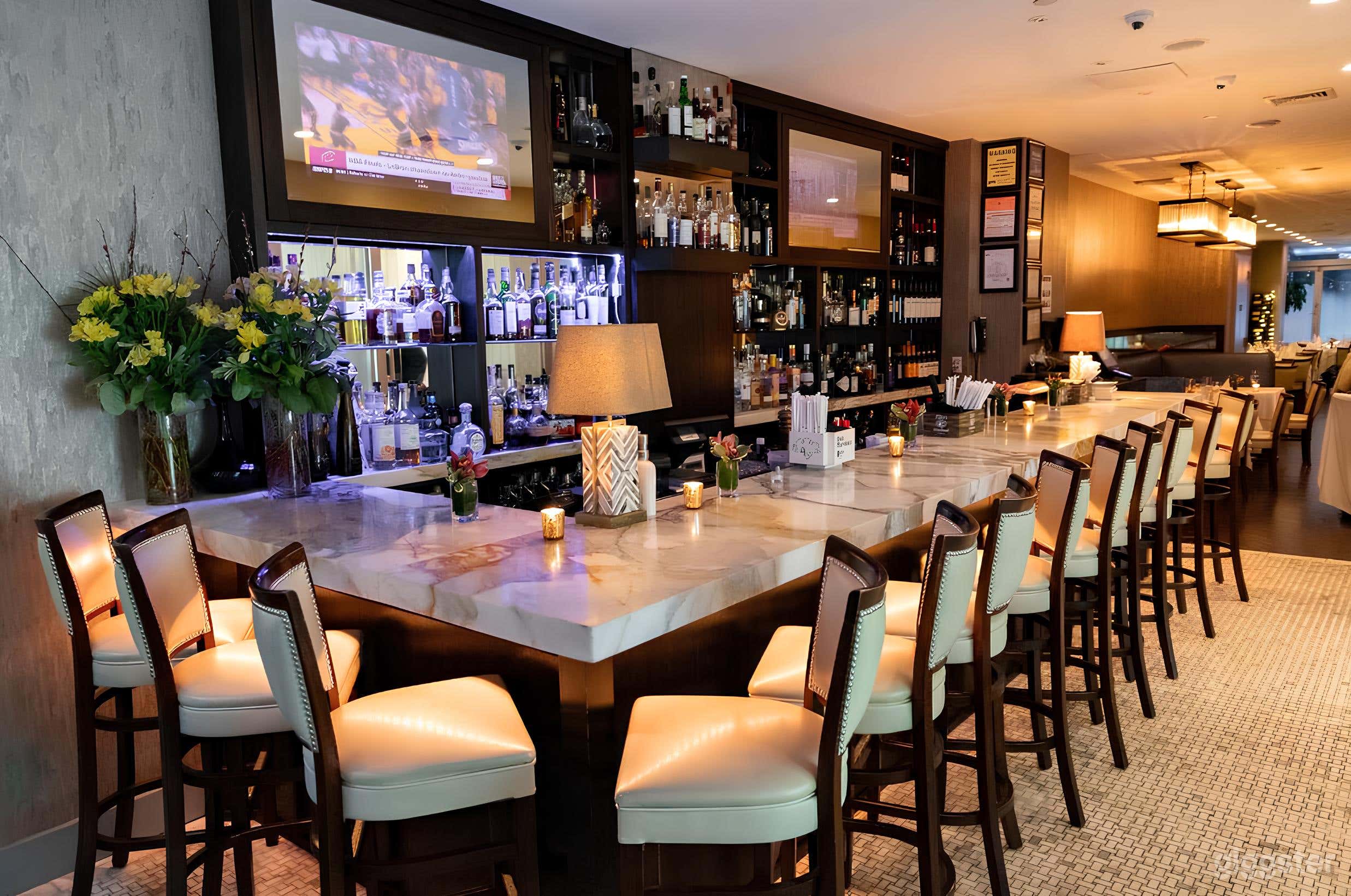 Classic Italian-American Restaurant & Bar (Full Venue) Photo 1