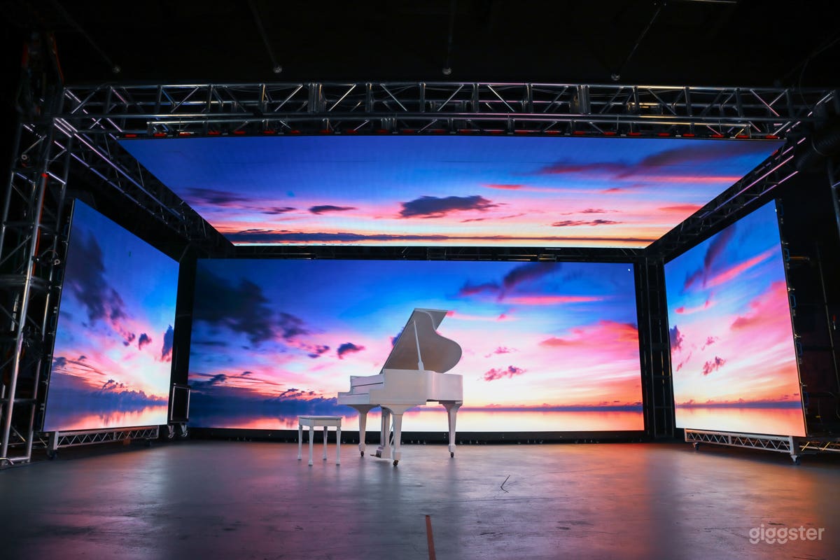 Virtual production studio - LED Wall Stage Photo 1