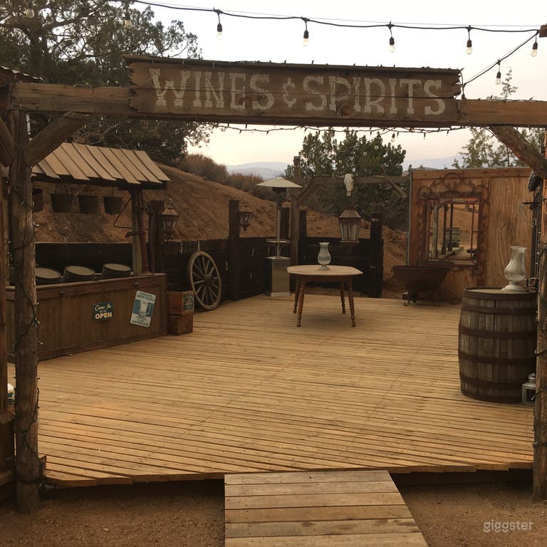  Deck between Saloon and Bunkhouse 