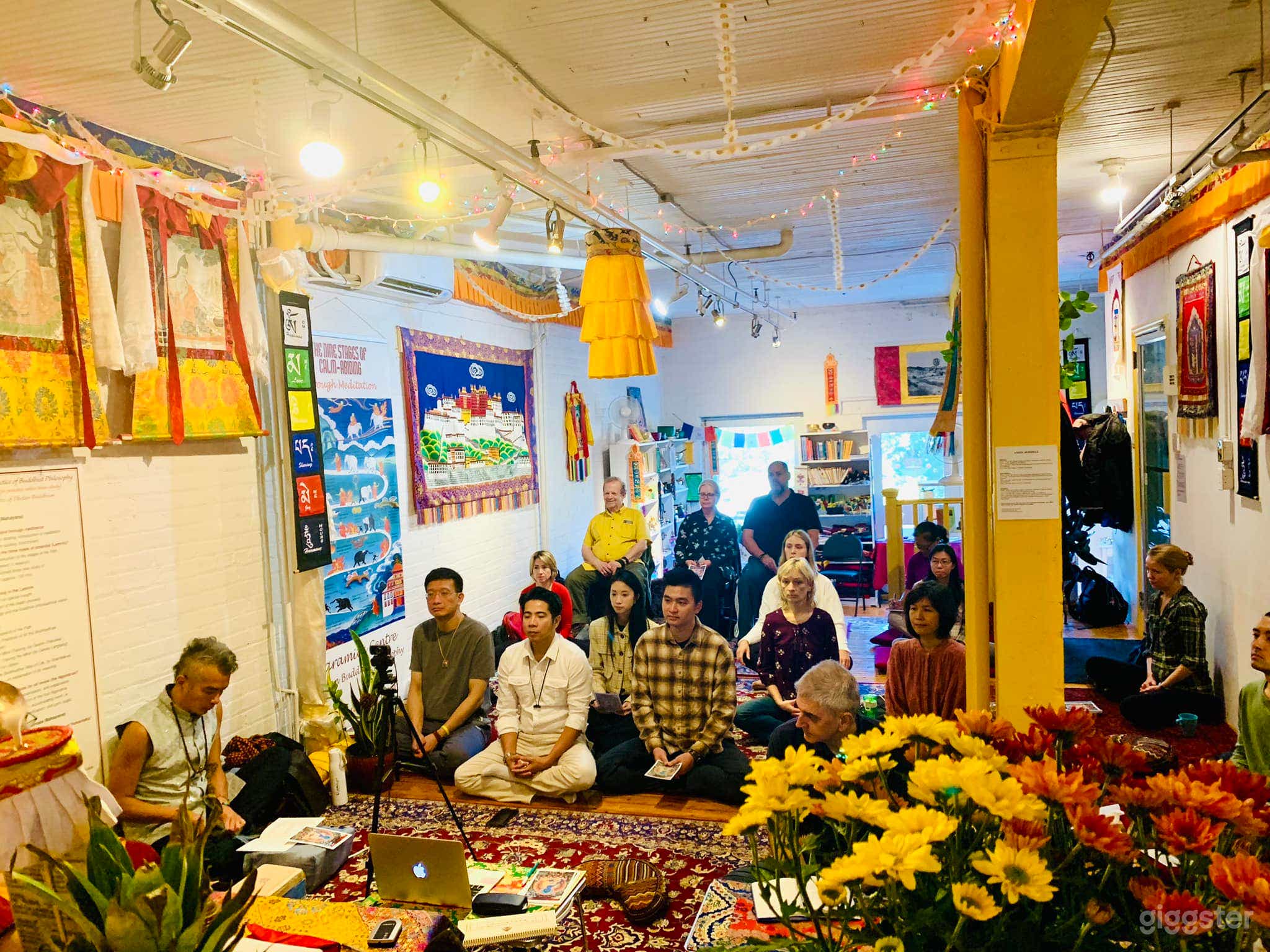 Public Rooms in Tibetan Meditation Center Photo 4