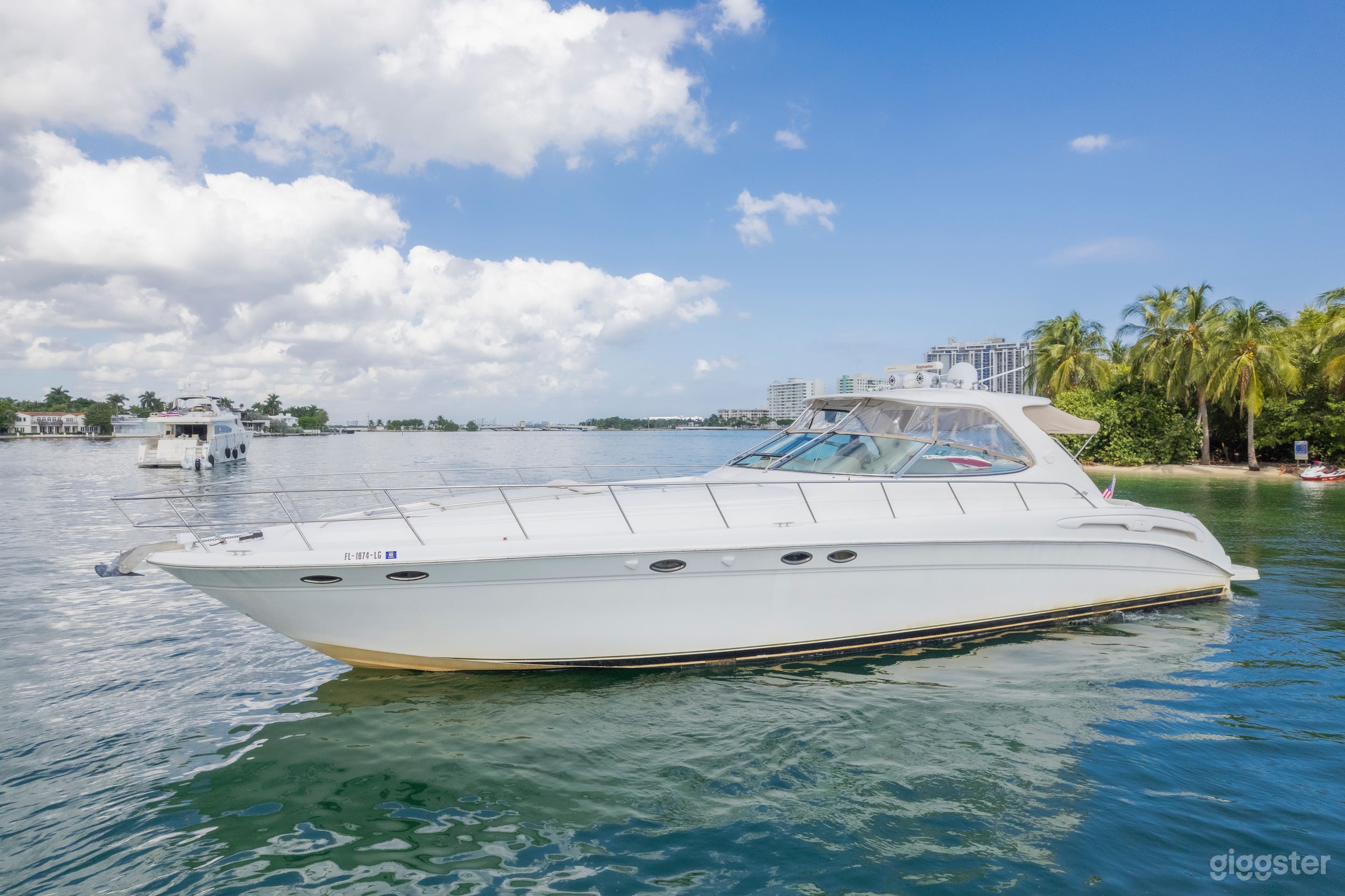 60' Yacht | BETTSY Photo 2