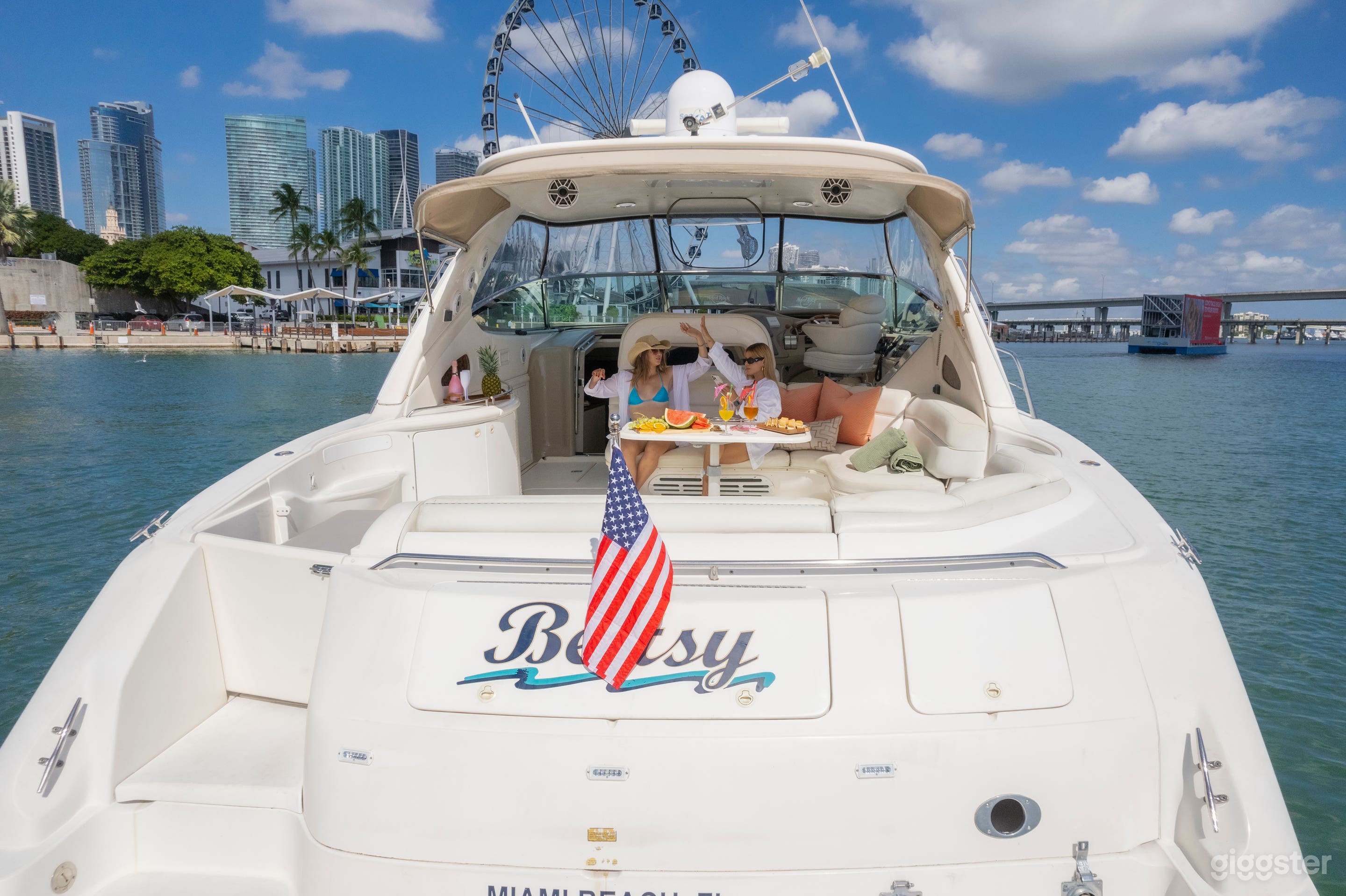 60' Yacht | BETTSY Photo 4