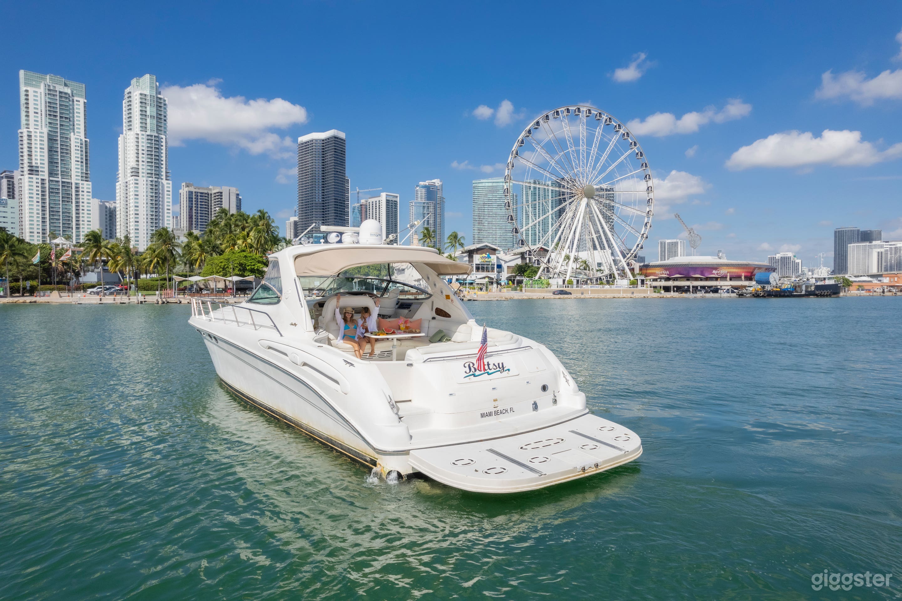 60' Yacht | BETTSY Photo 3