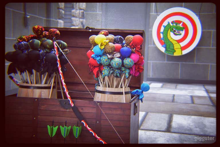  Events space, gift shop and toy store 