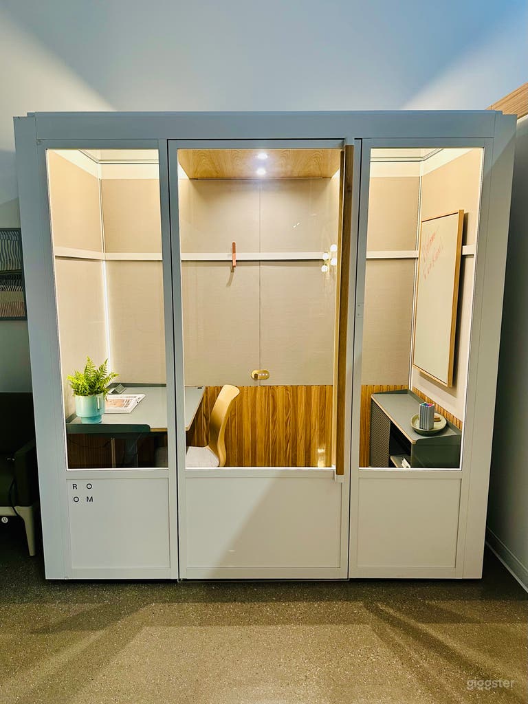  Bureau personnel Pod 
