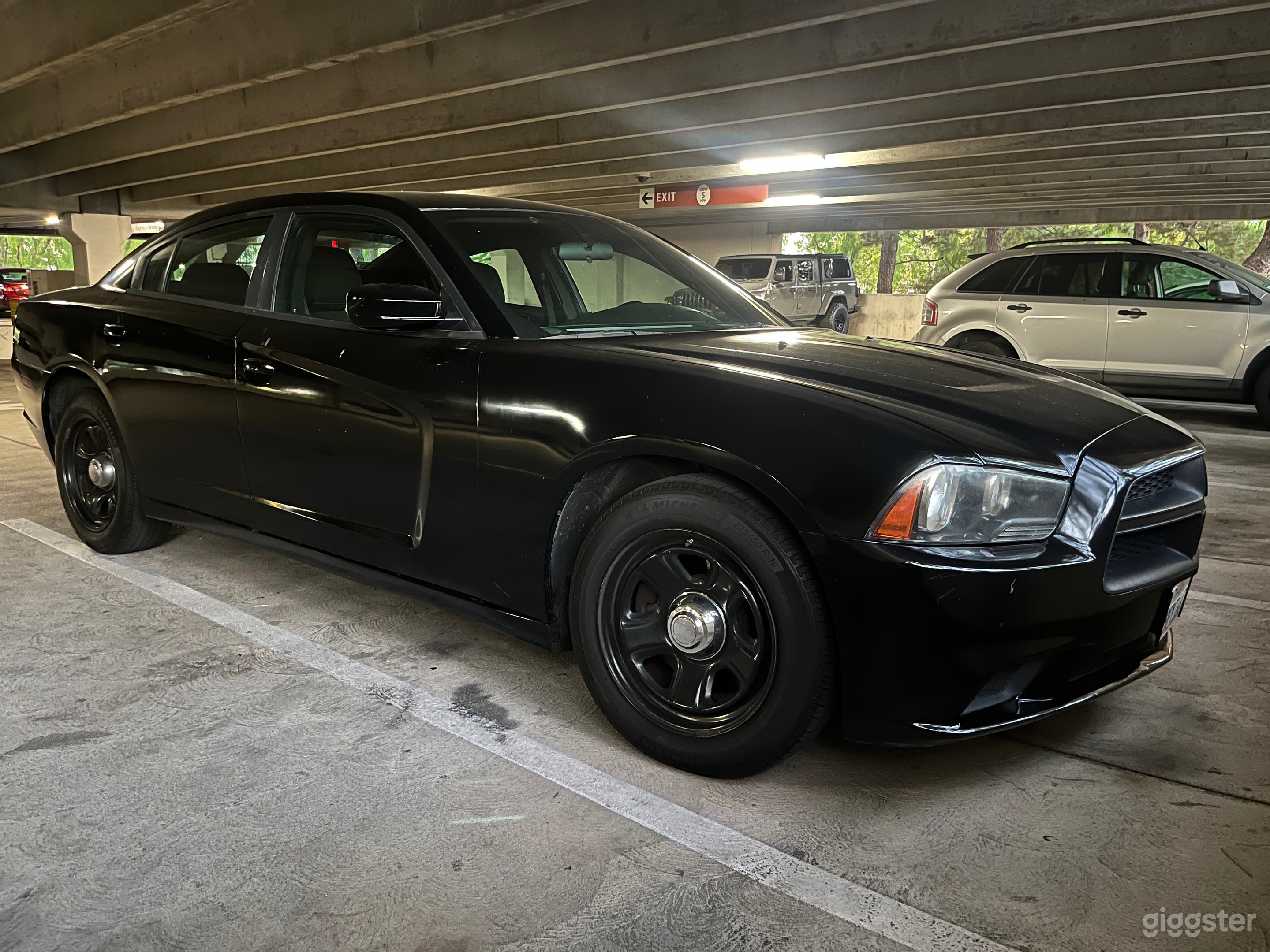 DODGE CHARGER DETECTIVE VEHICLE POLICE SHERIFF CAR Photo 1