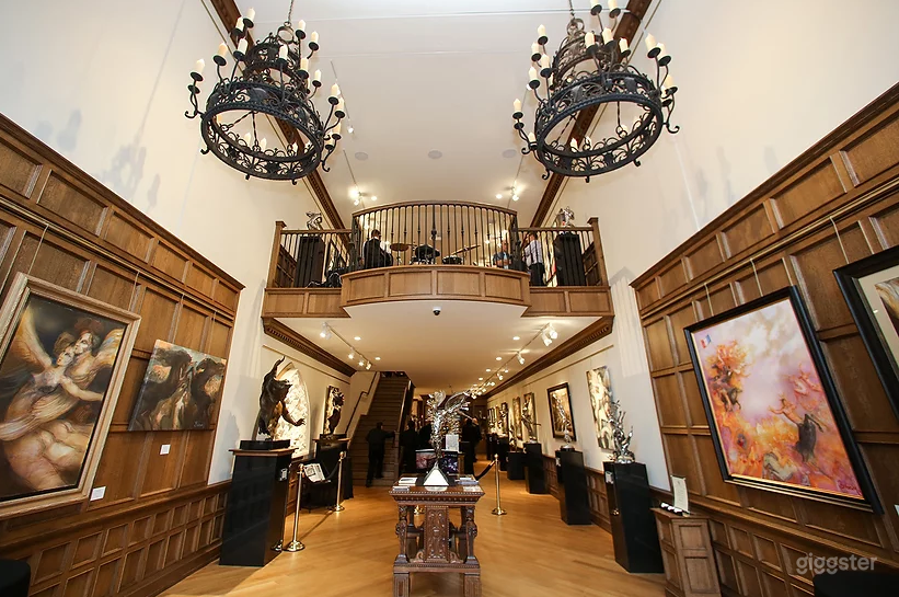 Stunning Art Gallery located in Downtown Indianapolis Photo 1