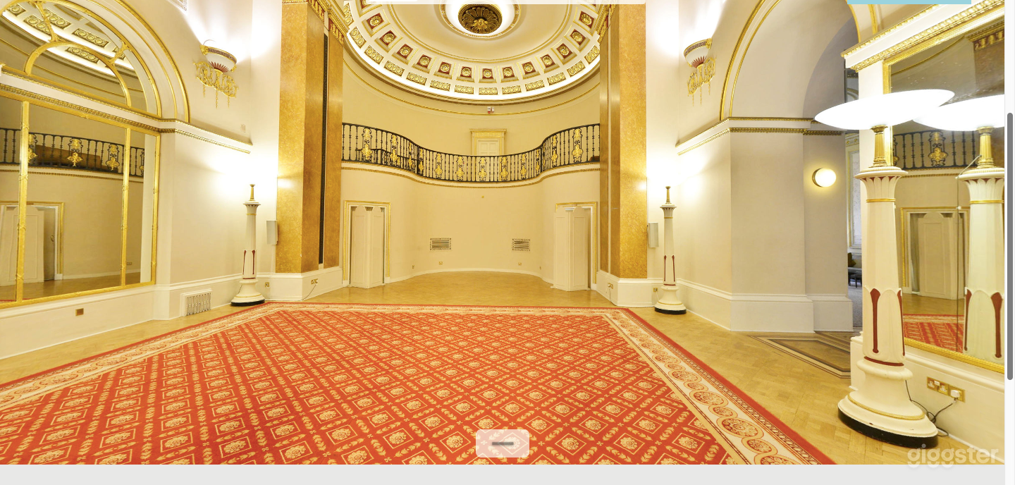 Elegant Ballroom in London Photo 4