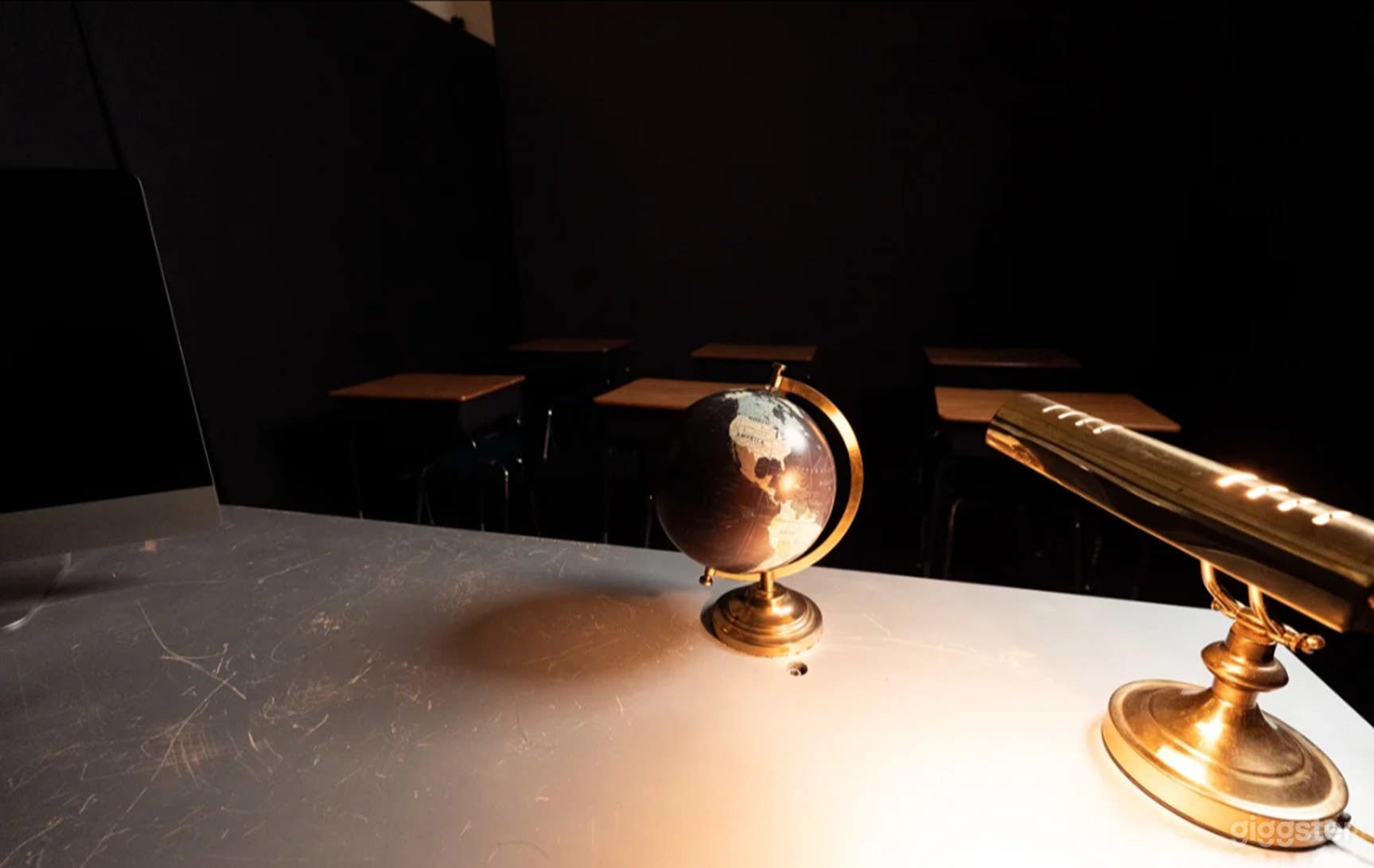 Classroom Studio Set with Dark Aesthetic Photo 2
