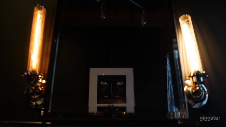  Bathroom lights + mirror 