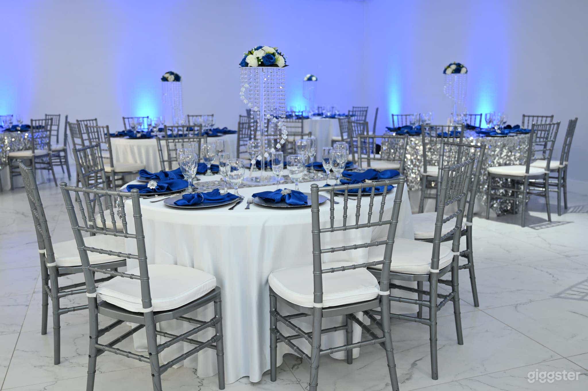 Captivating Big Room for Events Photo 4