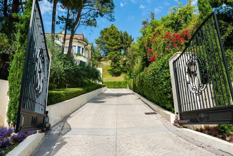  Bel Air Mediterrane Villa mit Schluchtenblick 