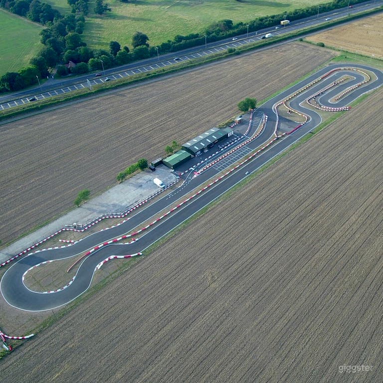  Nottinghamshire's Premier Outdoor Karting Venue 