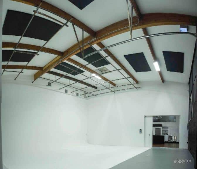 Stage A Studio with White Cyclorama in Canoga Park Photo 1