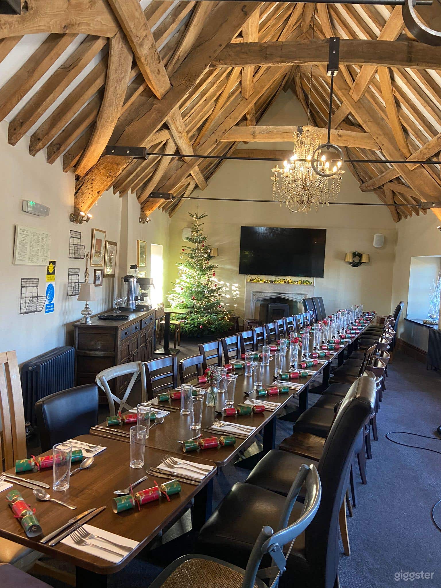 1600's Country Pub, Restaurant & Garden Photo 3