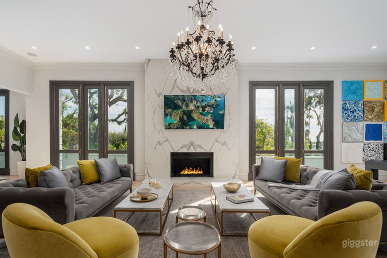  Villa Javu by LuxJB. Luxury mansion in Beverly Hills Flats. 