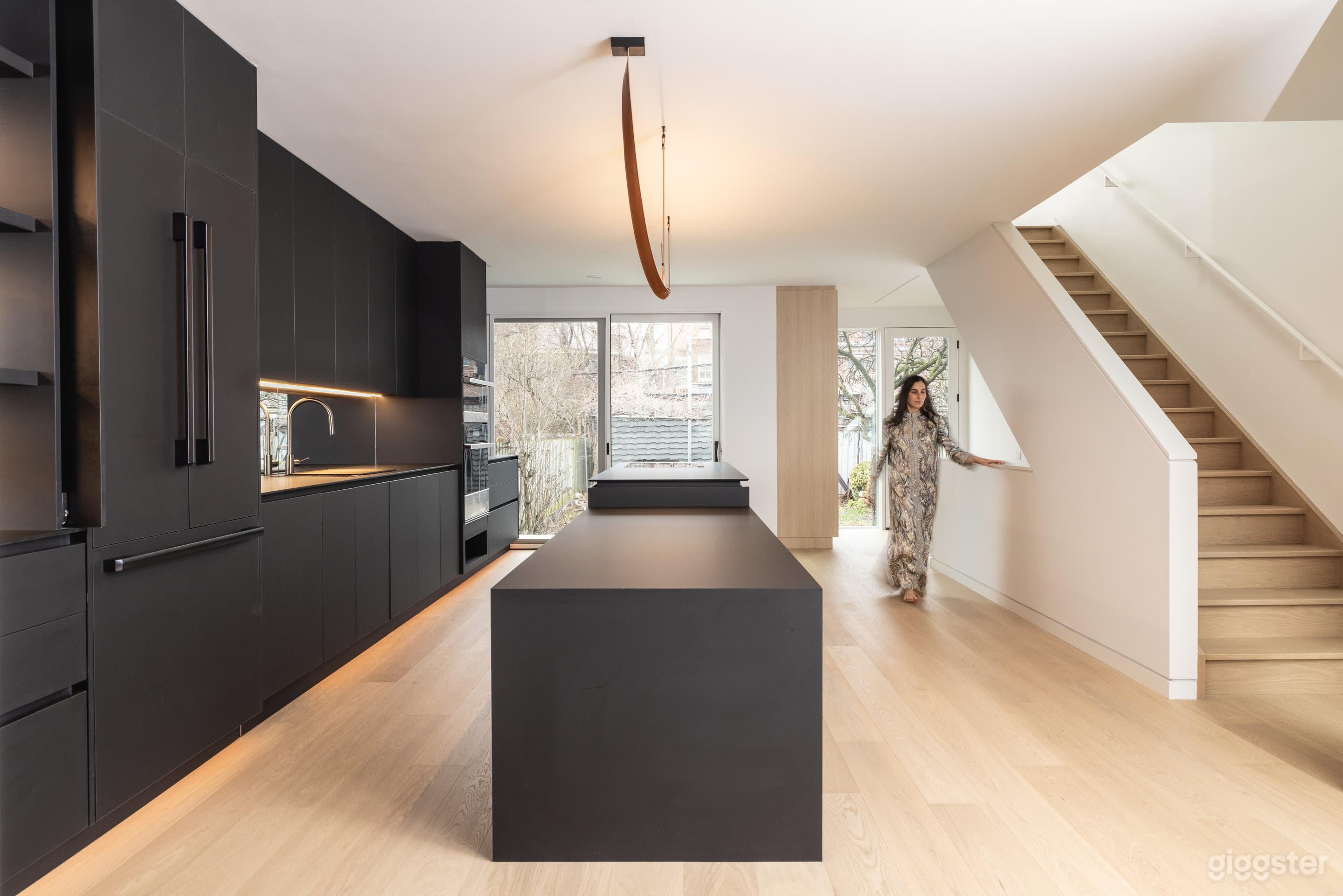 Brand New Modern Minimalist Semi-Detached Home Photo 1