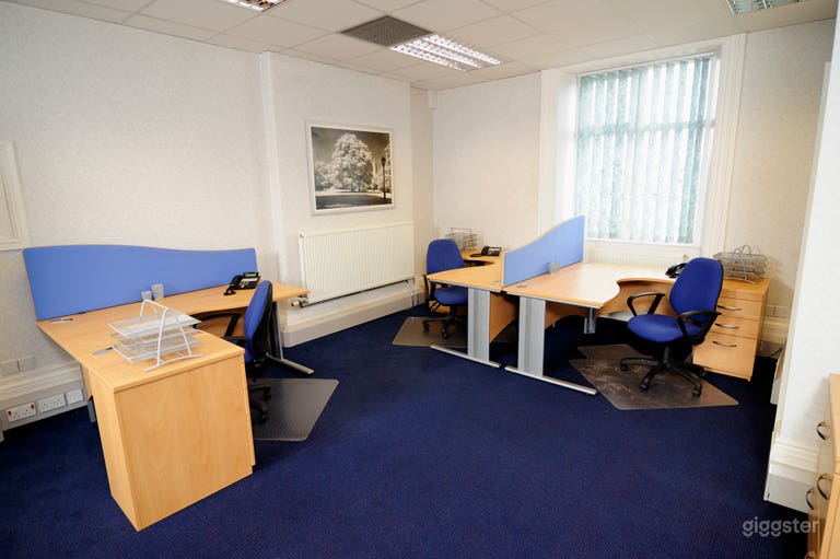  Office Suite S5 - Typical 3 Person Office 