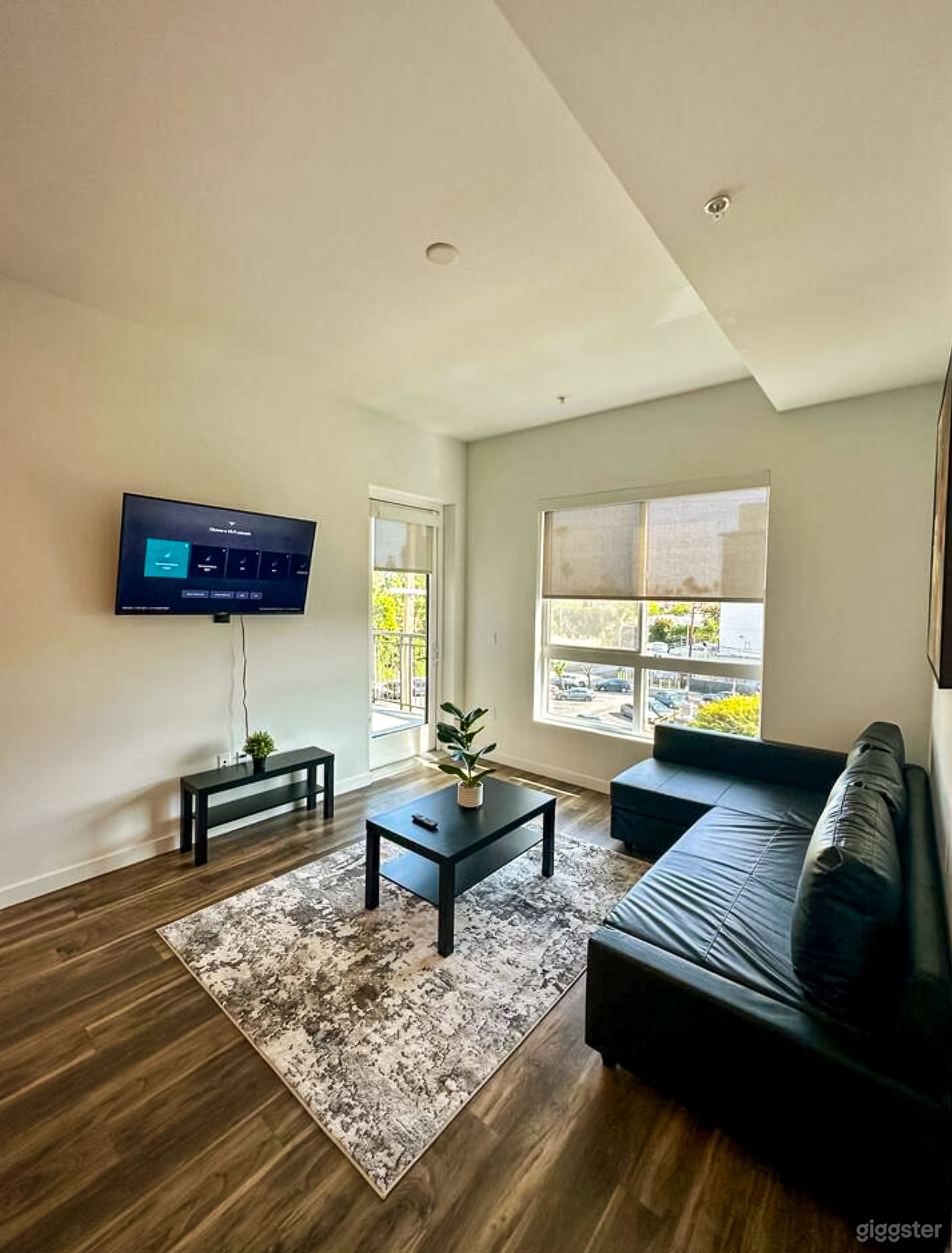 West Hollywood Retreat Photo 1