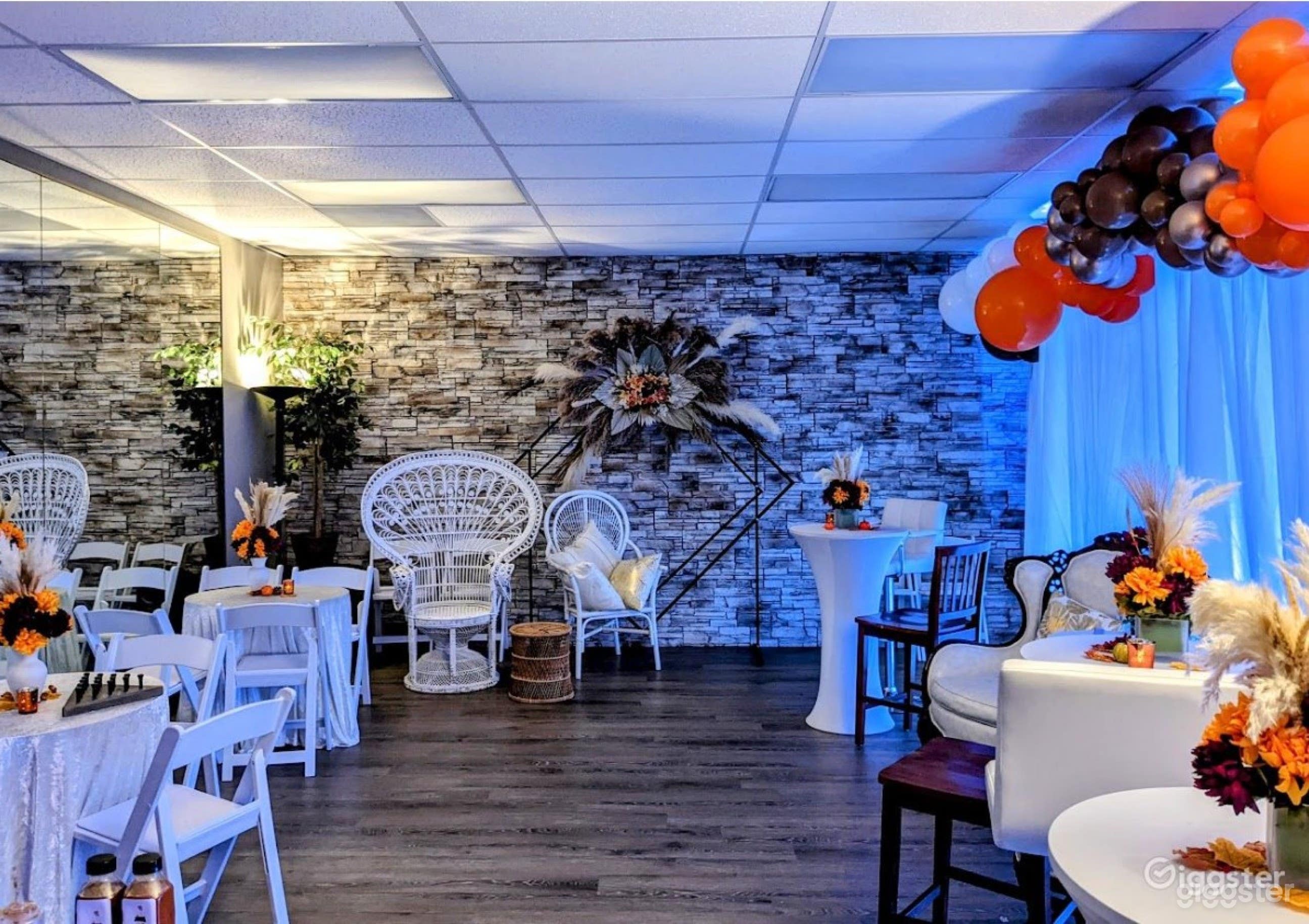 Meet and Greet Events at Studio 131. Host up to 50 people in our medium sized event space.